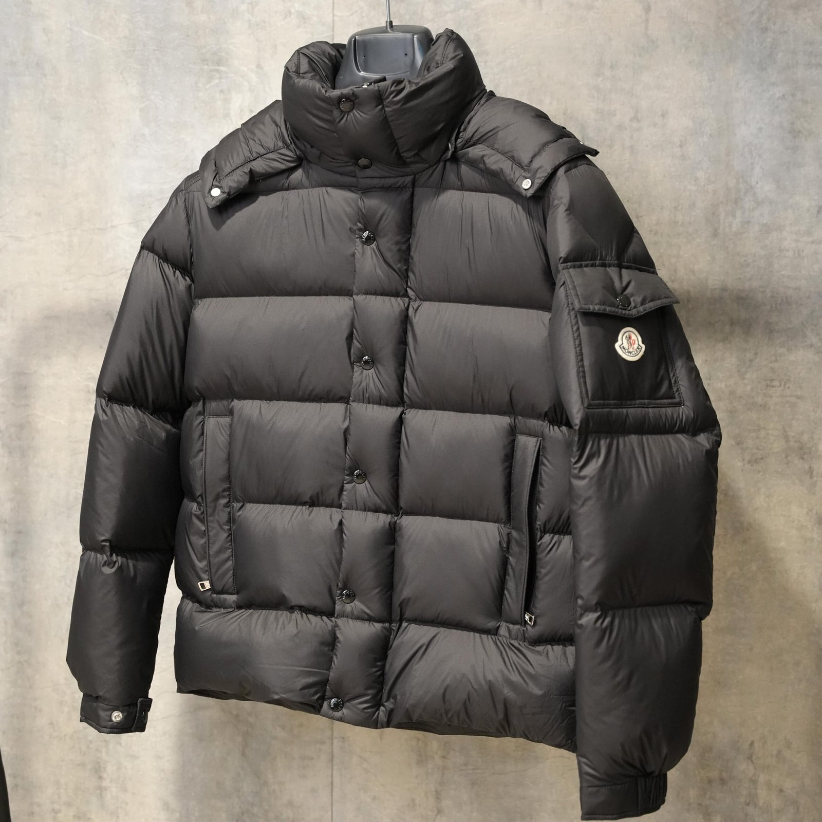 Moncler vezere donsjack black